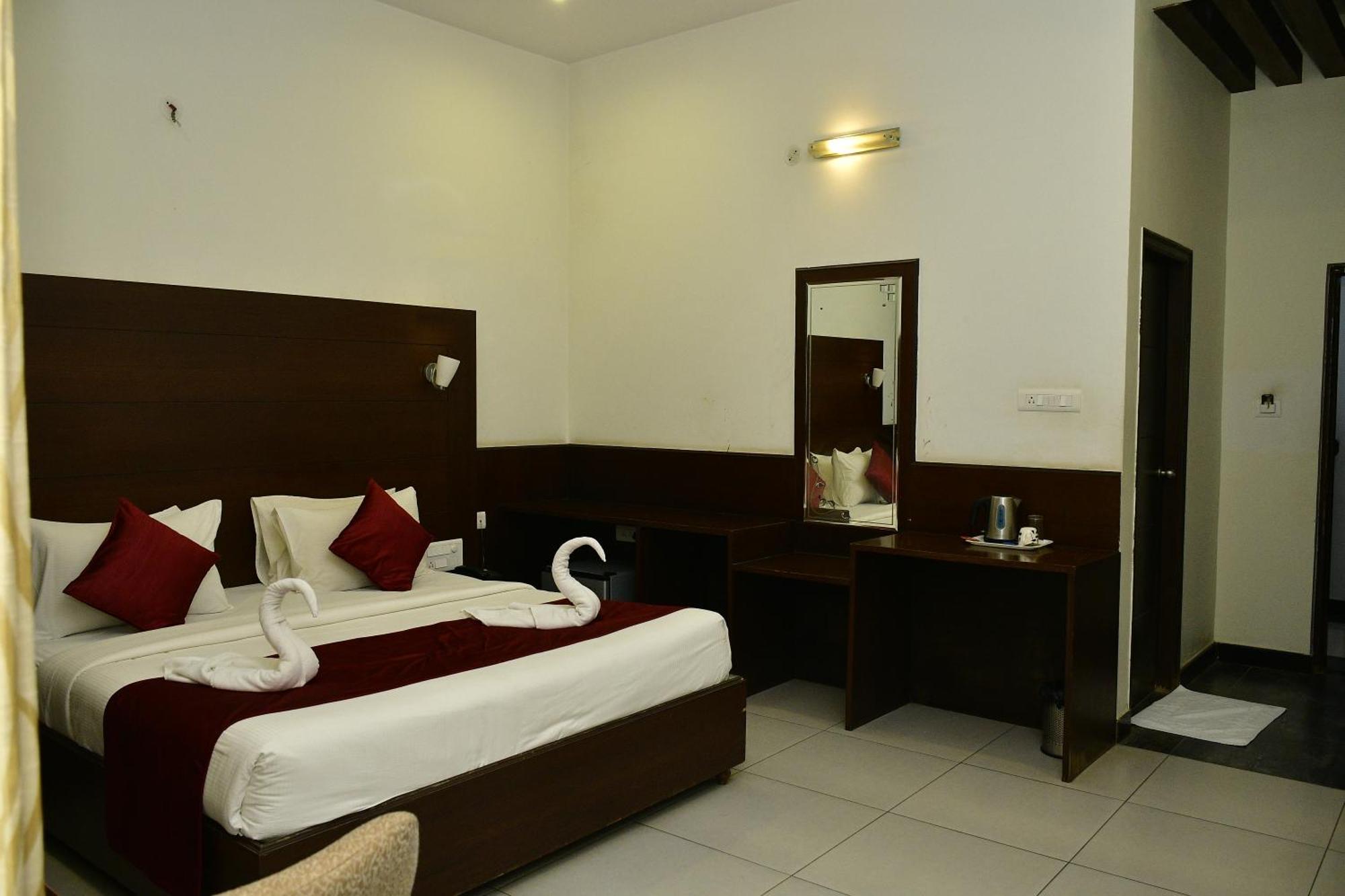 Nijaguna Resorts Chāmrājnagar Eksteriør bilde