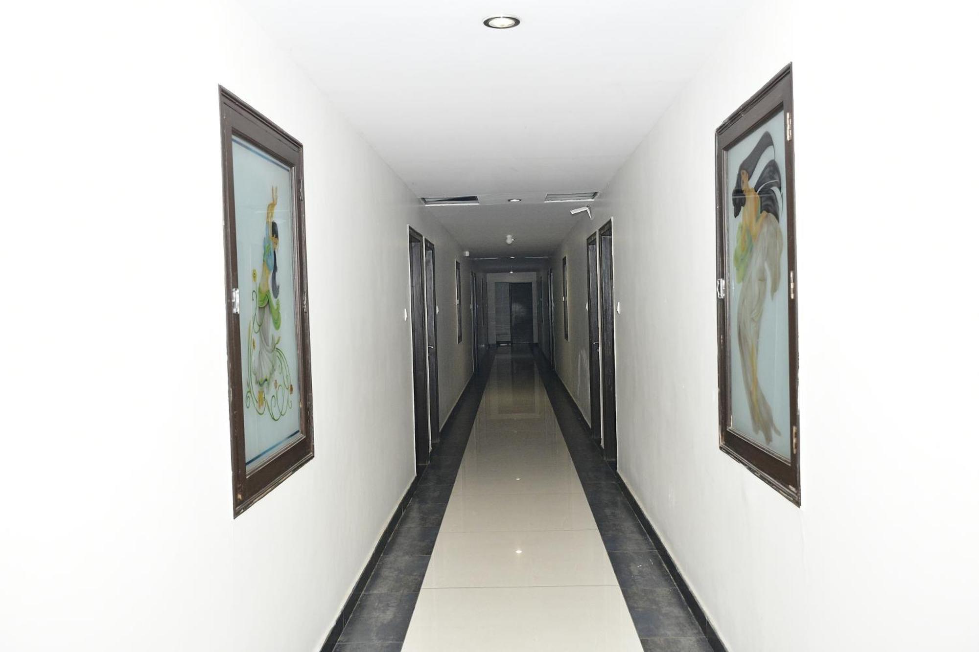 Nijaguna Resorts Chāmrājnagar Eksteriør bilde